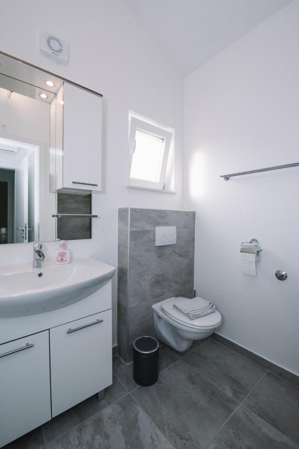 Skunca'S House (Adults Only) Hotel Novalja Ngoại thất bức ảnh