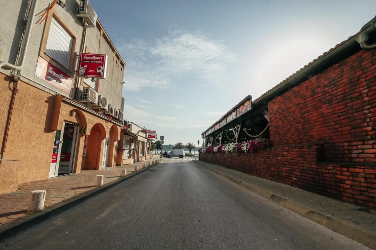 Skunca'S House (Adults Only) Hotel Novalja Ngoại thất bức ảnh