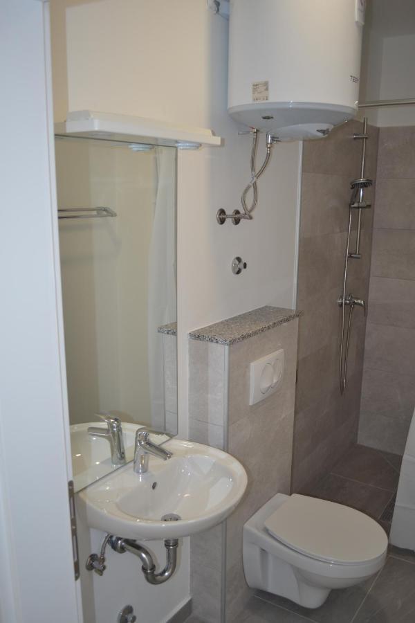 Skunca'S House (Adults Only) Hotel Novalja Ngoại thất bức ảnh