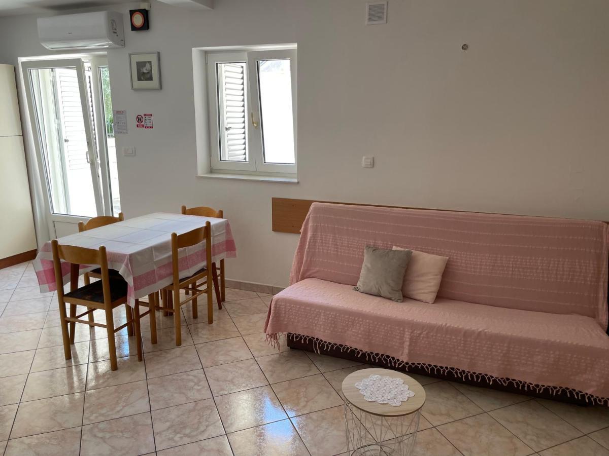 Skunca'S House (Adults Only) Hotel Novalja Ngoại thất bức ảnh